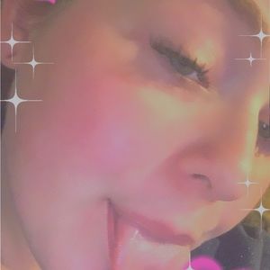 Meet your Posher, Aimee